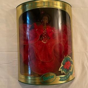 NIB Happy Holidays Barbie 1993 Vintage Christmas African American Mattel